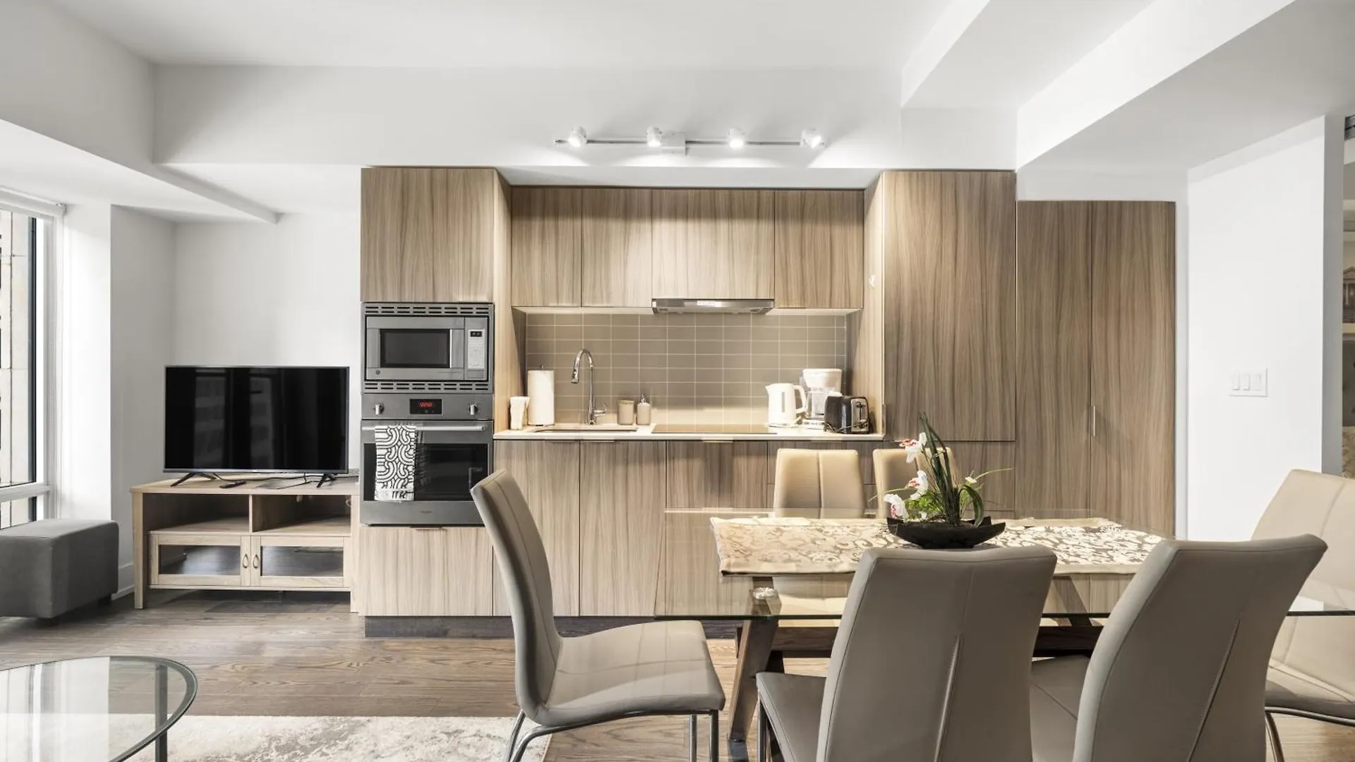 The Britt Condos By Globalstay In Downtown Toronto Apartment